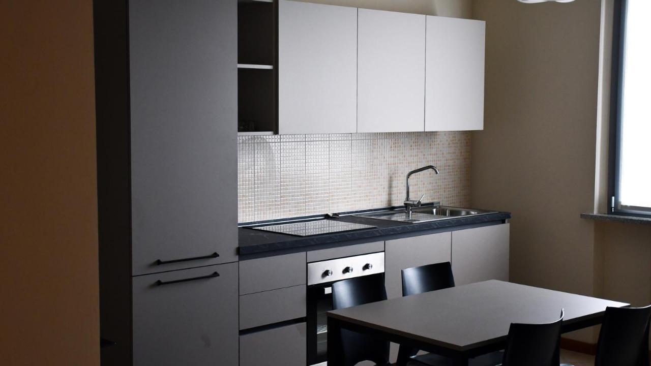Eco Rooms & Apartments Voghera Exterior photo